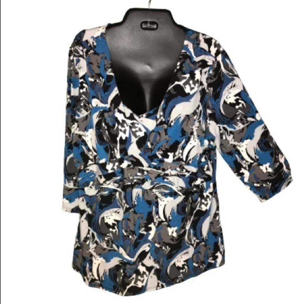 Career casual pretty plus size top in 2XL